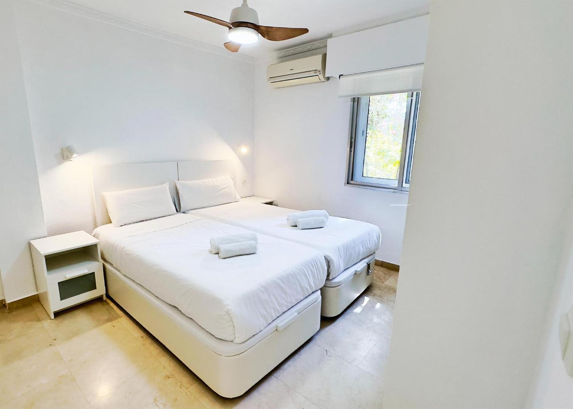 1 Bedroom Apartment Second Line Beach- Parque Marbella Building Εξωτερικό φωτογραφία