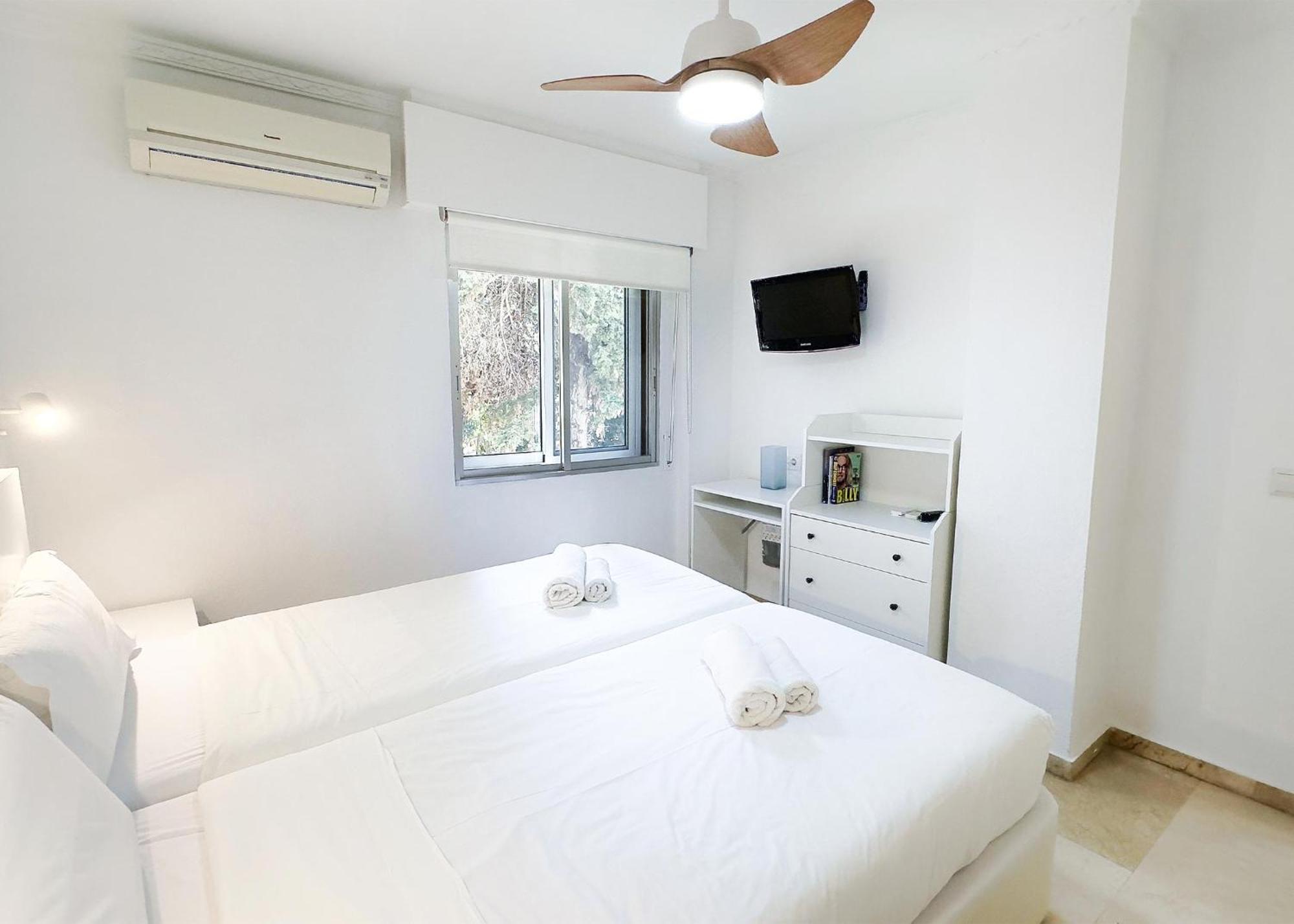 1 Bedroom Apartment Second Line Beach- Parque Marbella Building Εξωτερικό φωτογραφία